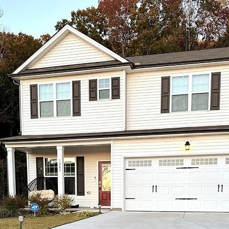 House On The Hill Villa Wake Forest Εξωτερικό φωτογραφία