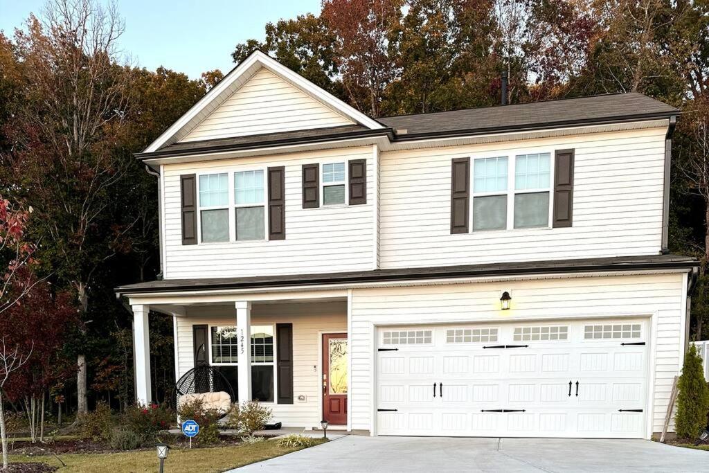 House On The Hill Villa Wake Forest Εξωτερικό φωτογραφία